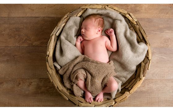 Newborn baby shoot