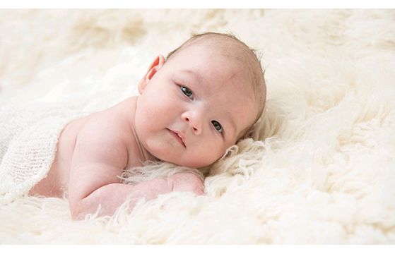 Newborn baby photography