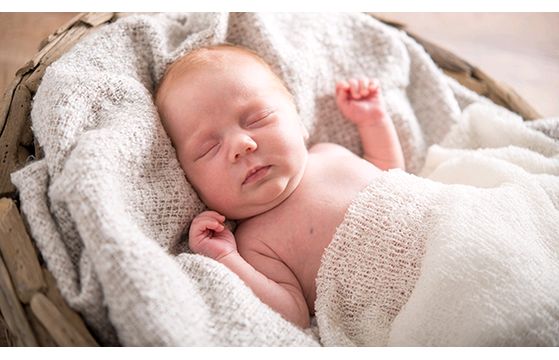 Newborn baby photography