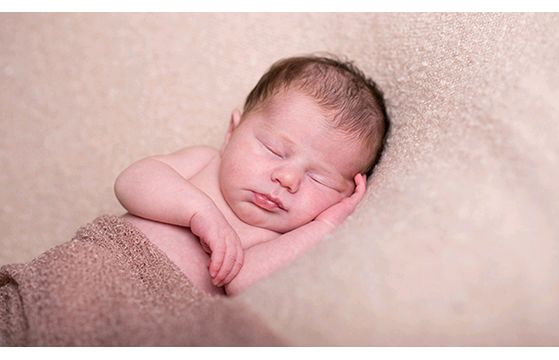 Newborn baby photography